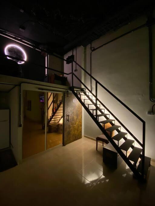 ולנסיה Apartment Ruzafa Roots, 12 Min To Centre, Smart Tv, Wine מראה חיצוני תמונה