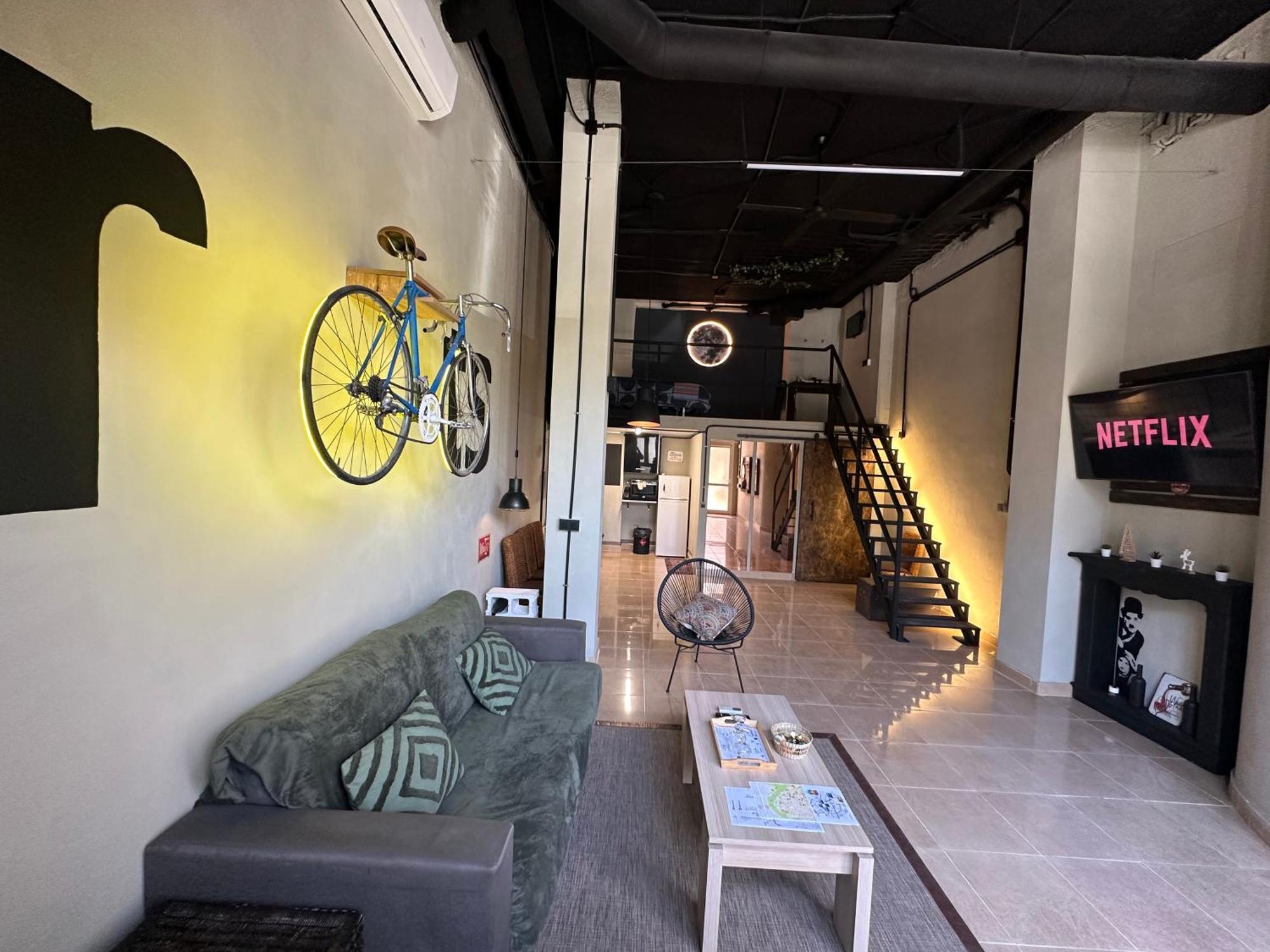 ולנסיה Apartment Ruzafa Roots, 12 Min To Centre, Smart Tv, Wine מראה חיצוני תמונה