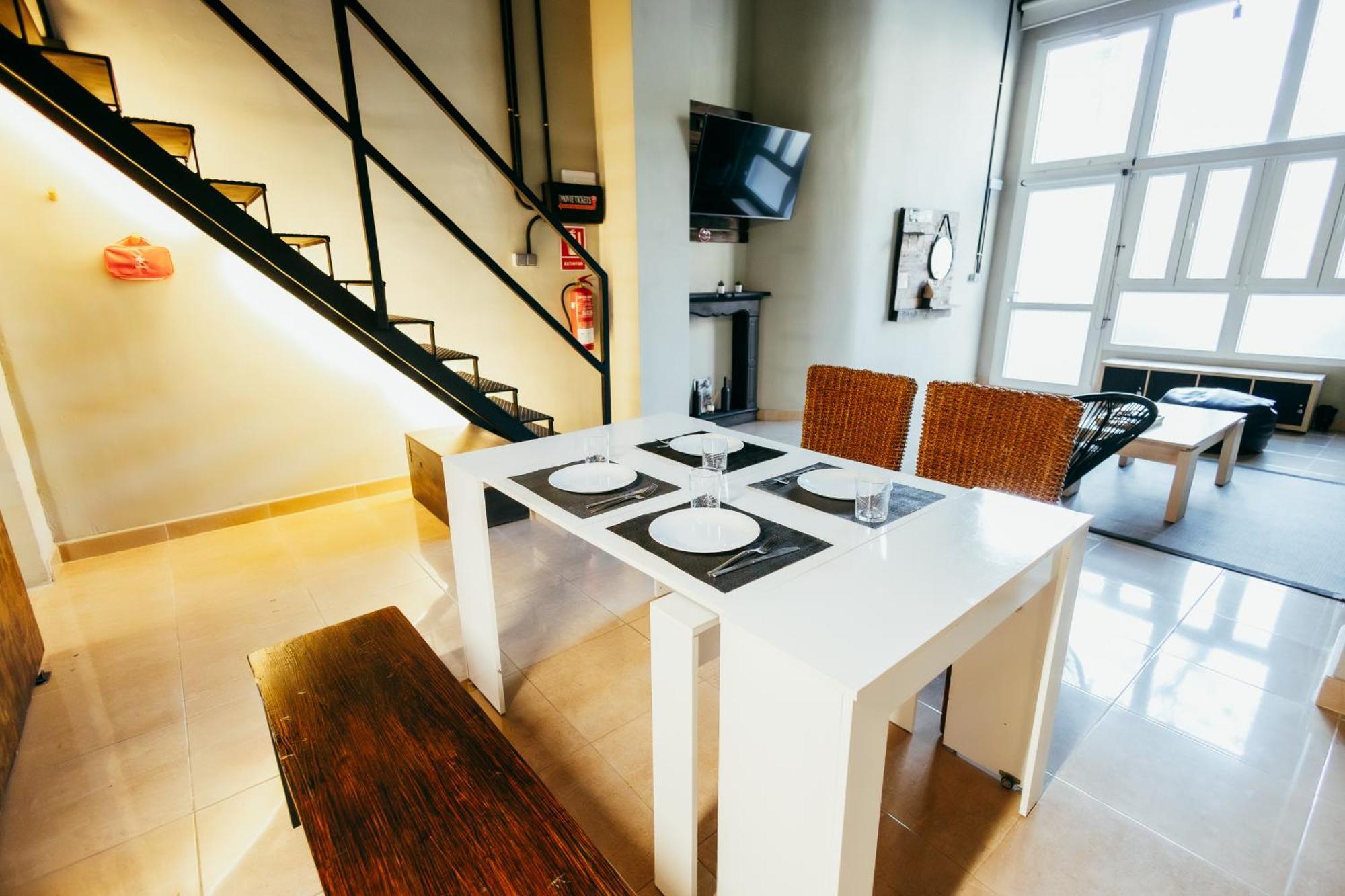 ולנסיה Apartment Ruzafa Roots, 12 Min To Centre, Smart Tv, Wine מראה חיצוני תמונה