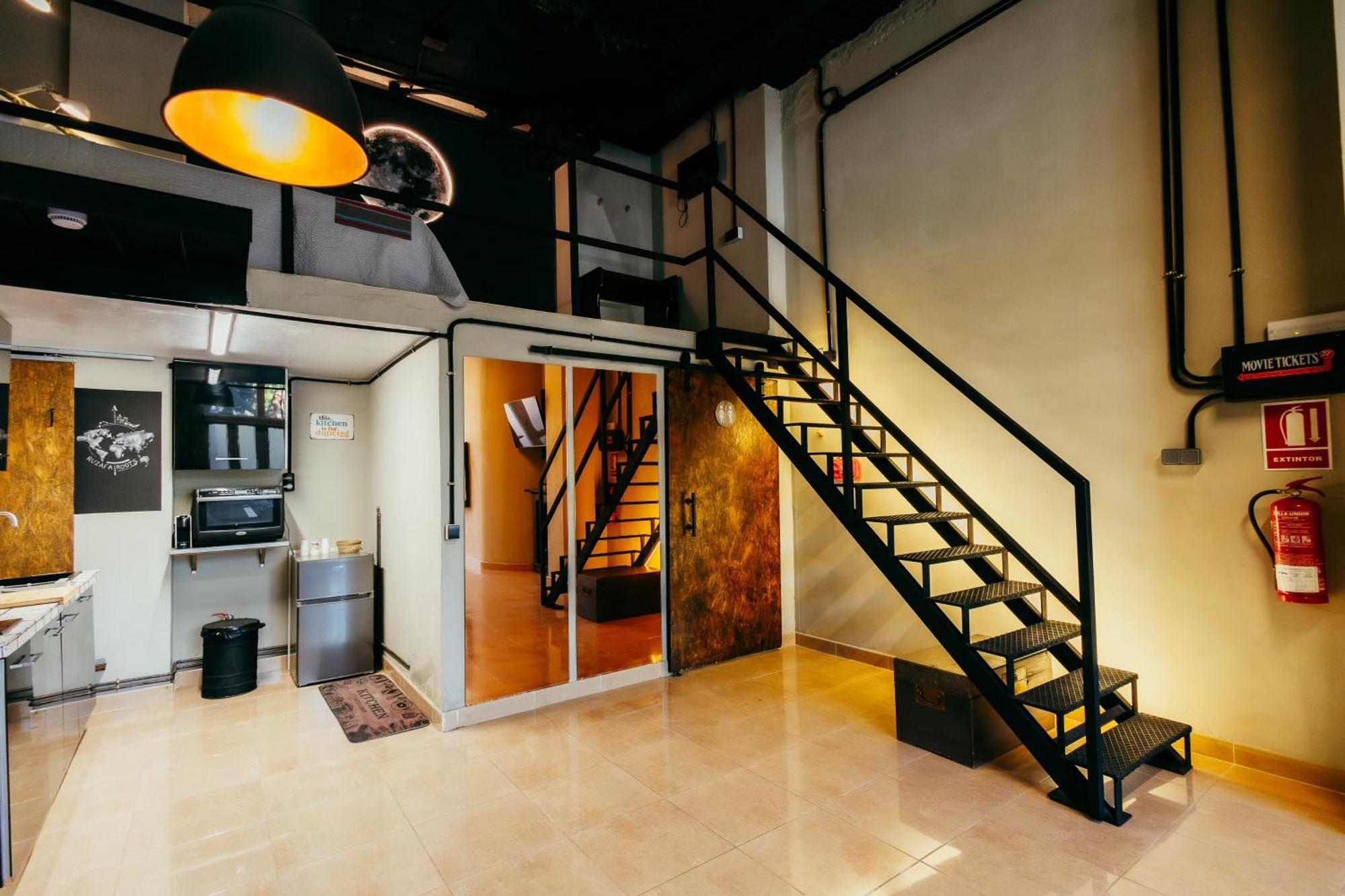 ולנסיה Apartment Ruzafa Roots, 12 Min To Centre, Smart Tv, Wine מראה חיצוני תמונה